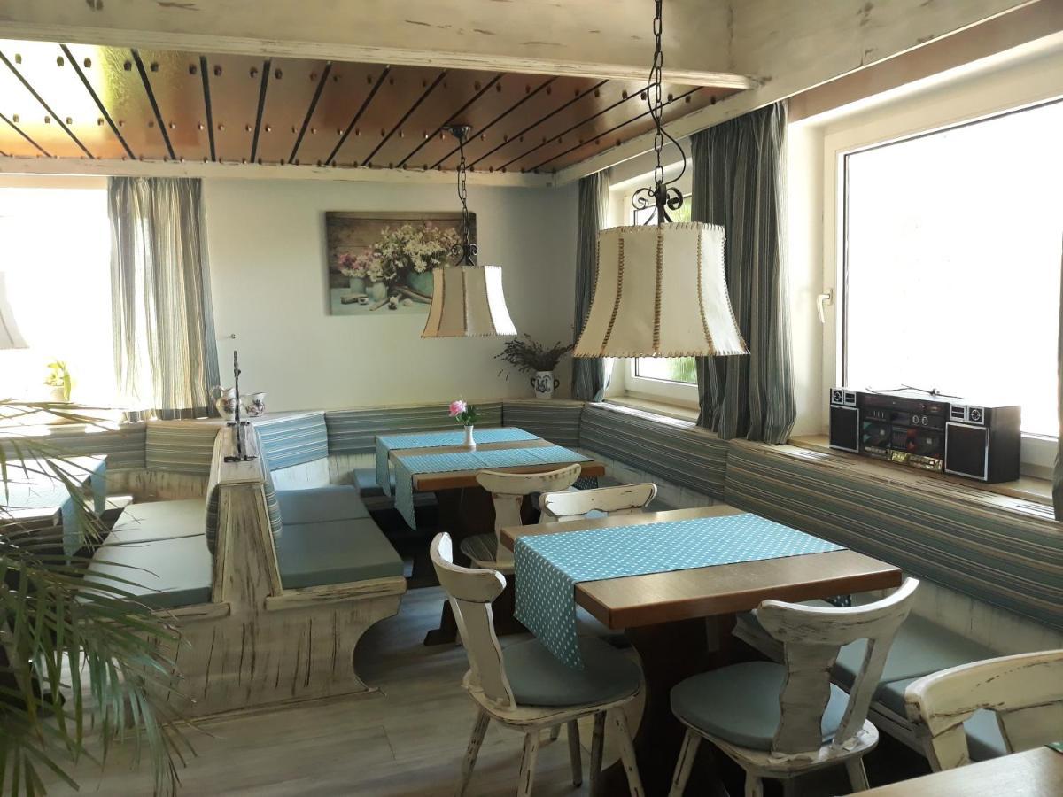 Riedwirtshaus Motel Neu-Ulm Ngoại thất bức ảnh