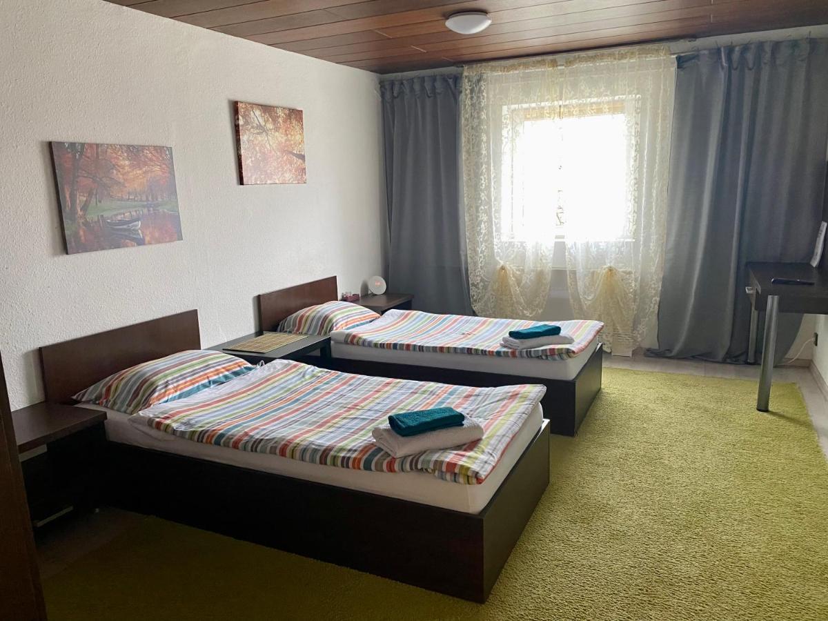 Riedwirtshaus Motel Neu-Ulm Ngoại thất bức ảnh