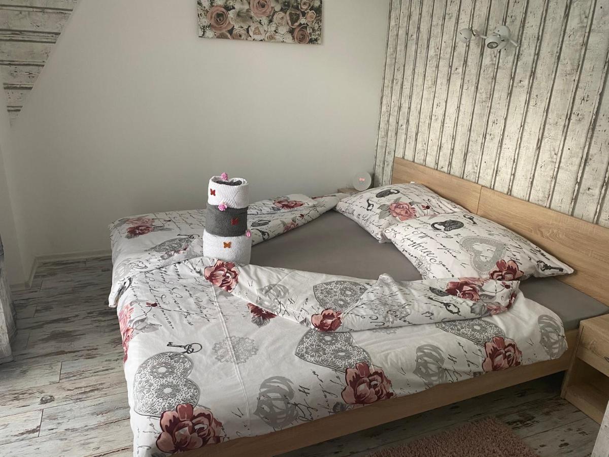 Riedwirtshaus Motel Neu-Ulm Ngoại thất bức ảnh
